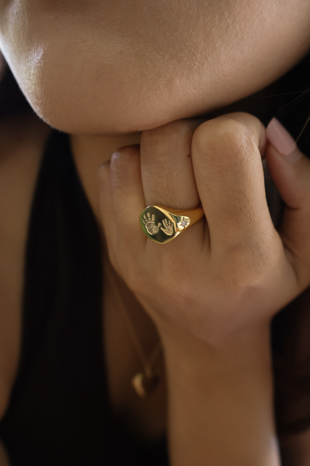 Keepsake Round Signet Ring