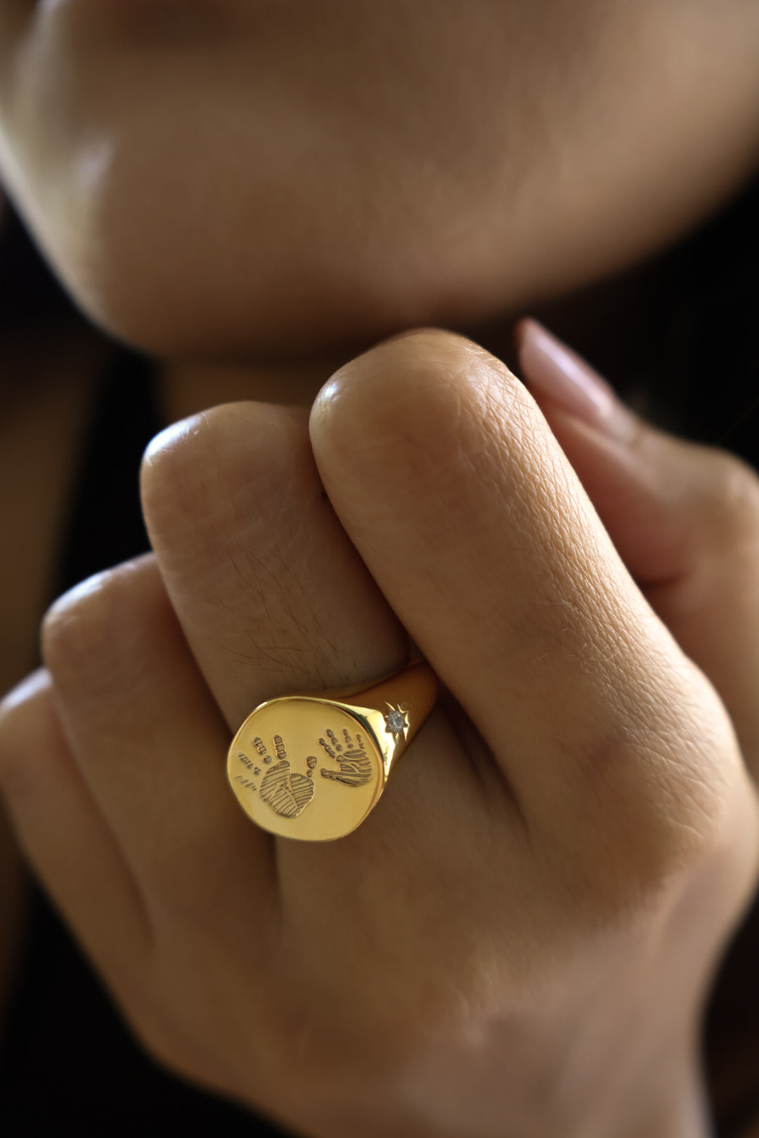 Keepsake Round Signet Ring
