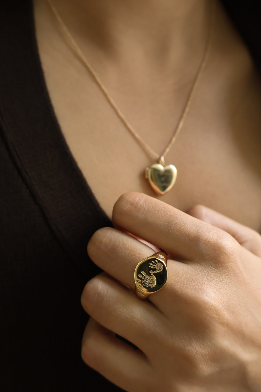 Keepsake Round Signet Ring