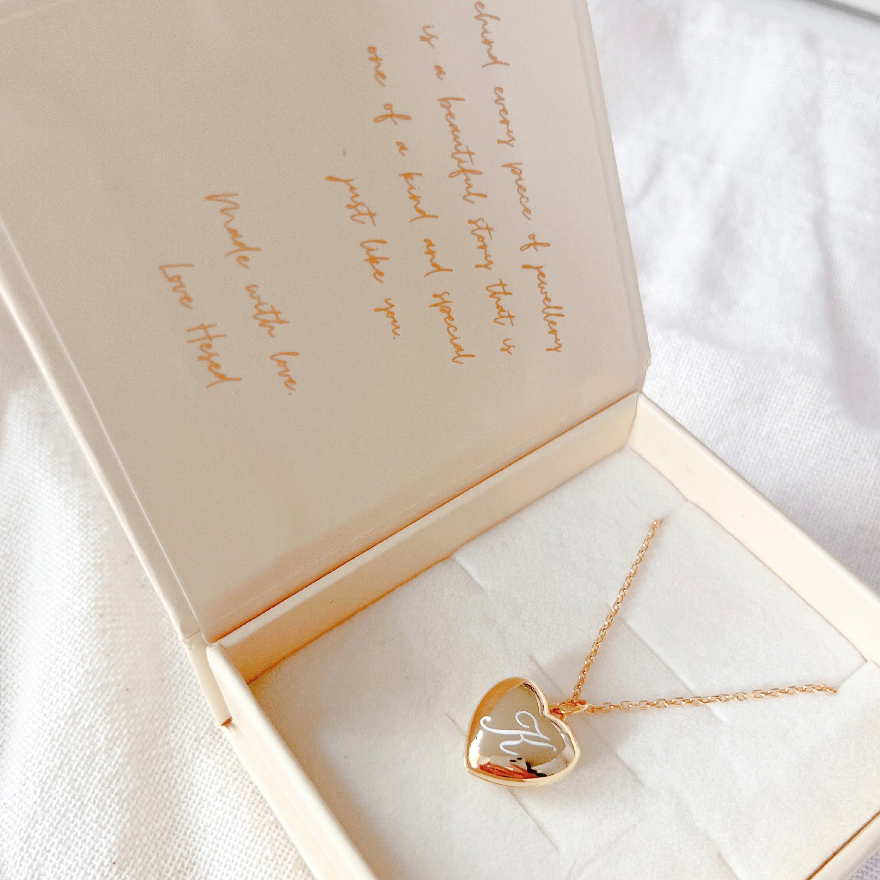 Personalised engraving jewellery
