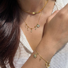 Load image into Gallery viewer, Slide and Stay necklace

