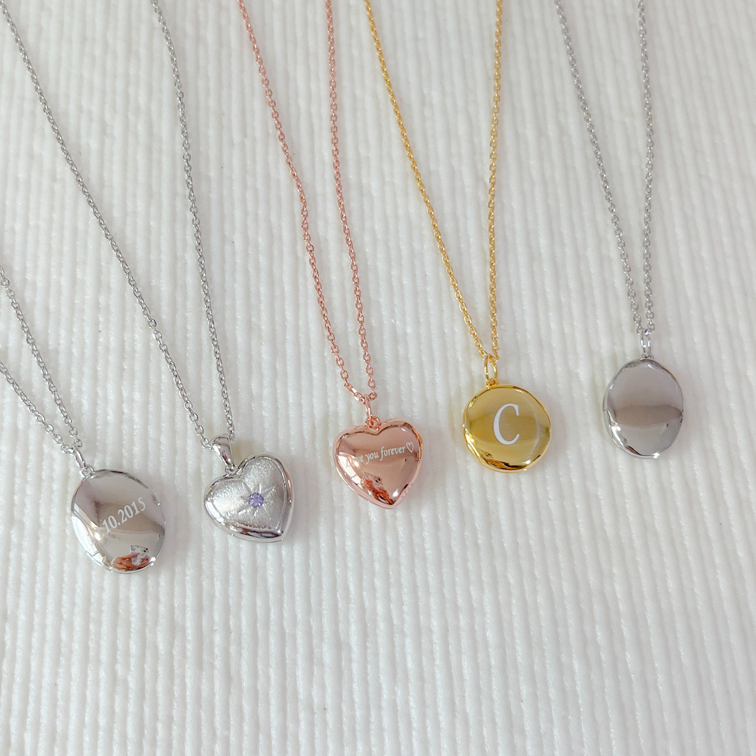 Round Locket [2 photos + engraving]