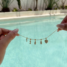 Load image into Gallery viewer, Slide and Stay necklace

