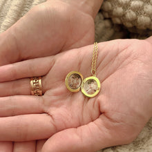 Load image into Gallery viewer, Round Locket [2 photos + engraving]
