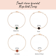 Load image into Gallery viewer, Small clover bracelet [Preorder]
