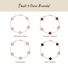 Load image into Gallery viewer, Large 5 clover bracelet [Preorder]
