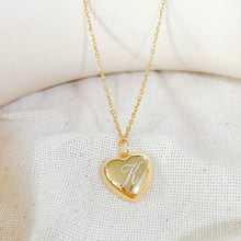 Load image into Gallery viewer, Script initial Locket
