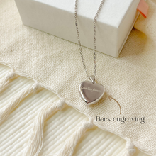 Load image into Gallery viewer, Birth Flower Locket [2 photos + engraving]
