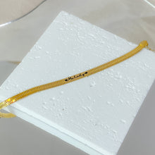 Load image into Gallery viewer, Engraved Herringbone Bracelet
