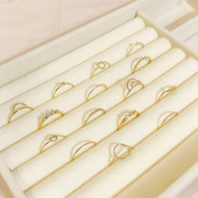 Load image into Gallery viewer, Luna Band Ring ( three stones )
