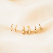 Load image into Gallery viewer, Everyday Twisted Hoop Earrings [Gold-filled]
