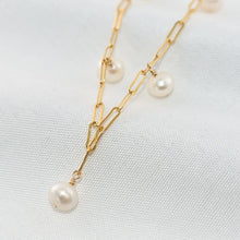 Load image into Gallery viewer, Gold filled Pearl drops Bracelet
