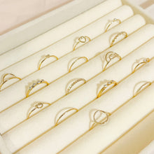 Load image into Gallery viewer, Gold filled Heart Knot Ring
