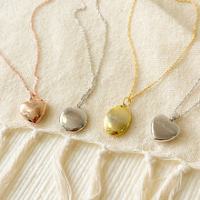 Load image into Gallery viewer, Birth Flower Bouquet Locket [1 photo]
