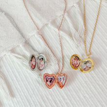 Load image into Gallery viewer, photo locket
