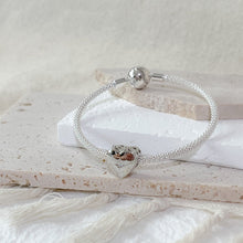 Load image into Gallery viewer, Heart locket Photo Charm
