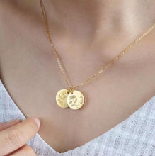 Load image into Gallery viewer, Double disc birth flower necklace [Engrave]
