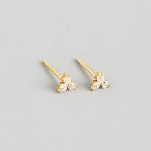 Load image into Gallery viewer, Bali clover earring
