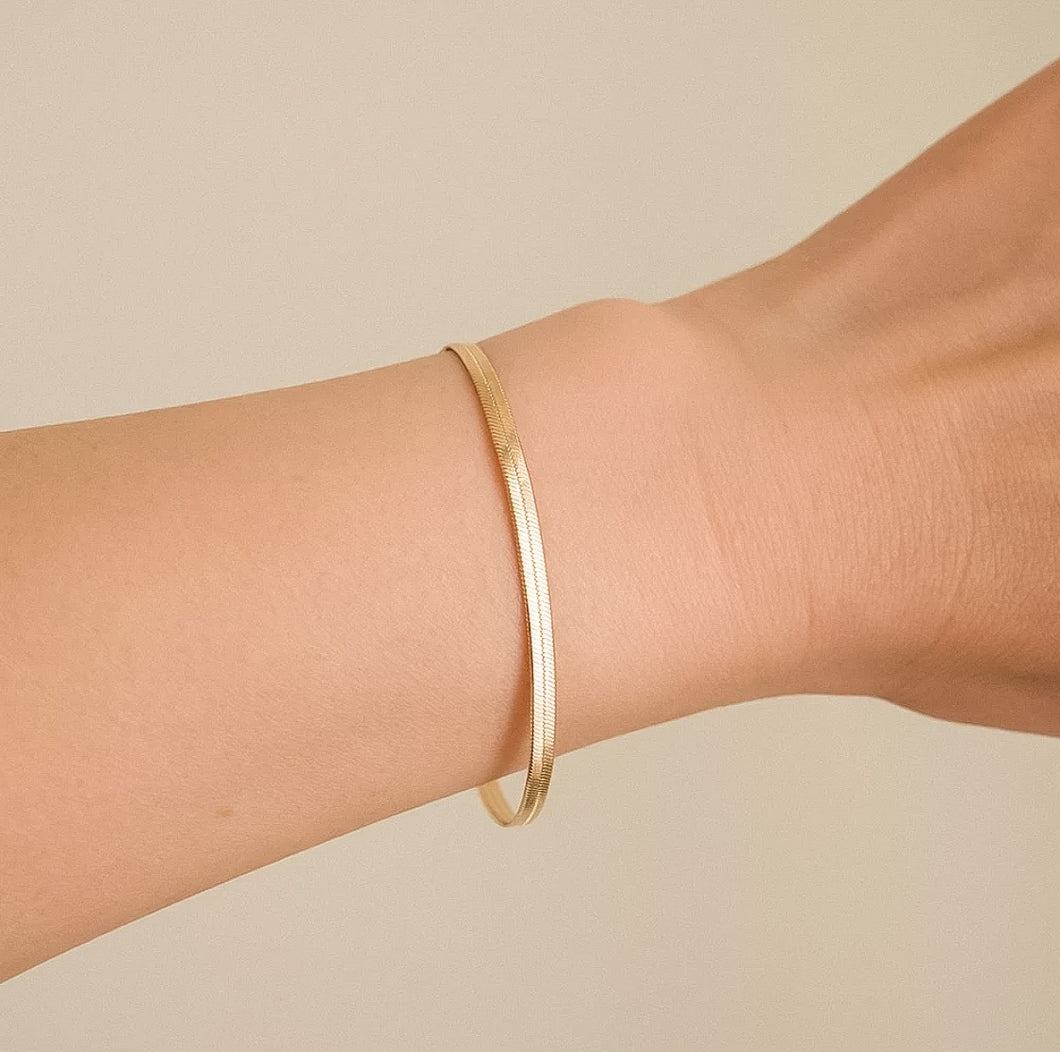 The Herringbone bracelet