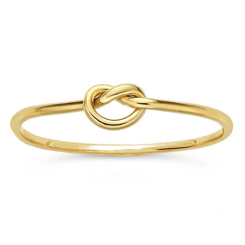 Mia Heart Knot Ring
