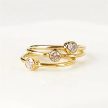 Load image into Gallery viewer, Luna Ring ( single stone )
